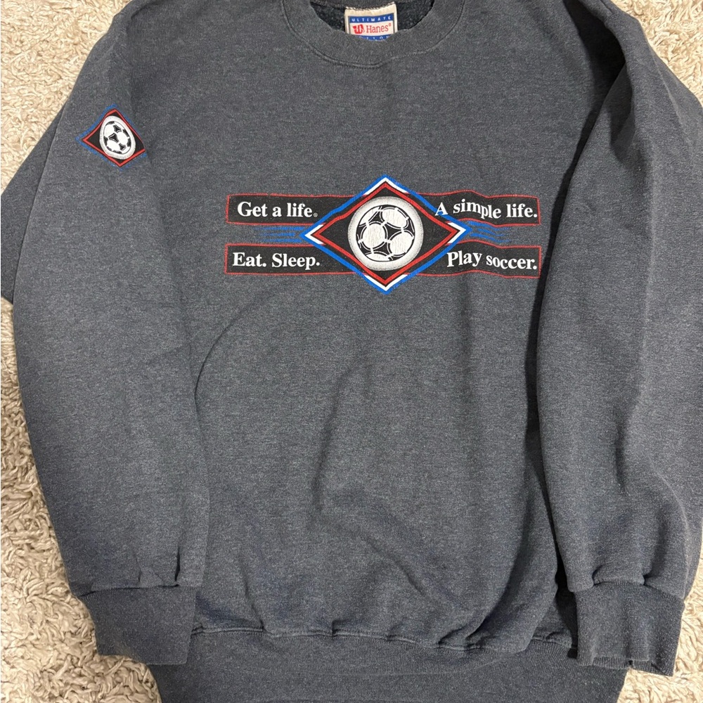Vintage Soccer Graphic Men's Crewneck Sweater, size medium, good condition